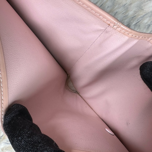 Preowned Cartier trifold wallet - Picture 14 of 14